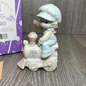 Precious Moments 1992 All Aboard For Birthday Club Fun Birthday Club